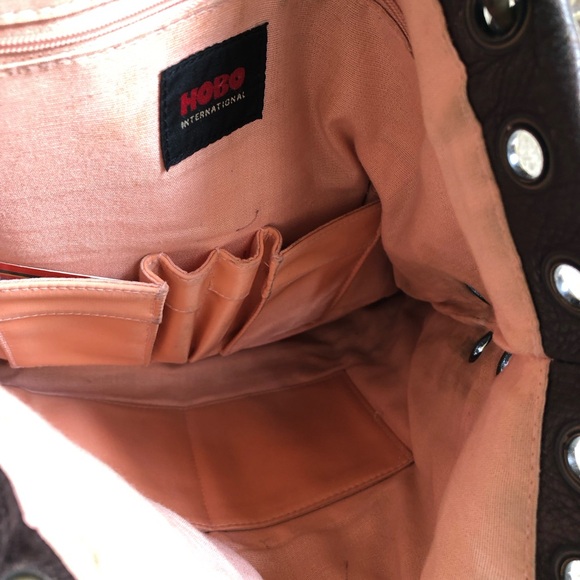 Leather HOBO bag with metal hardware & trim and peach fabric lining - EUC - Picture 11 of 16